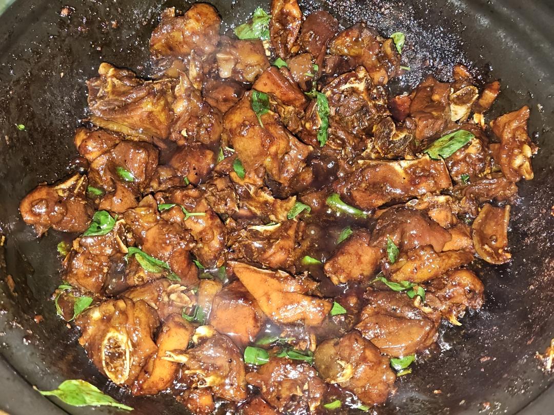 台式三杯鸡（台湾阿基师正宗版）