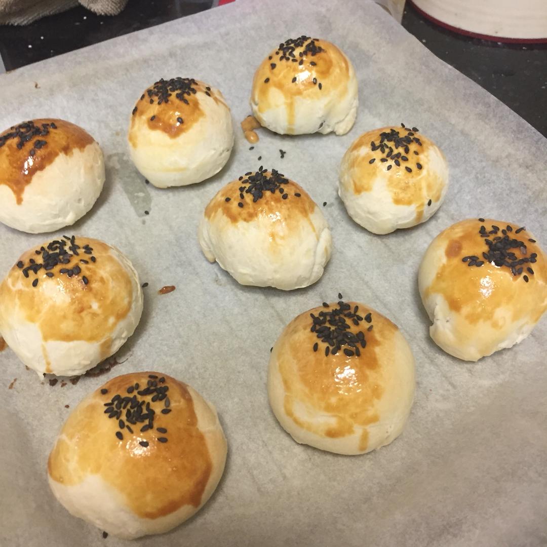 蛋黄酥