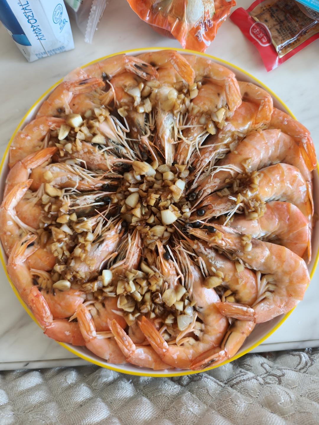 蒜蓉粉丝蒸大虾