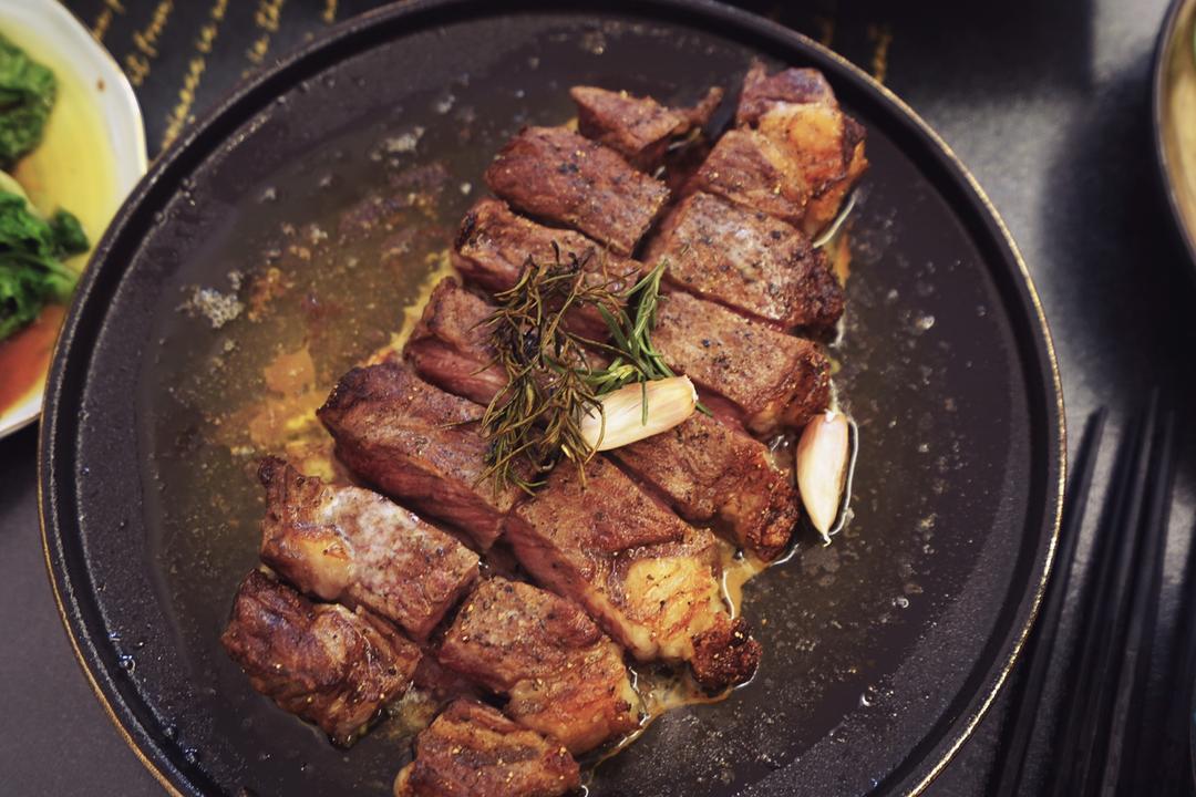 煎牛排-纯血安格斯西冷的做法