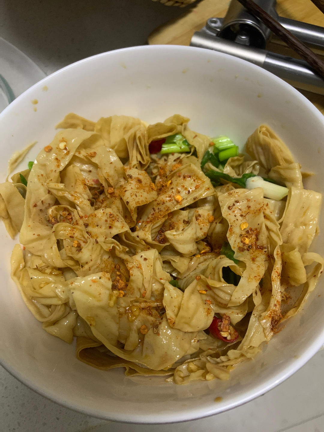 凉拌豆皮(人造肉)