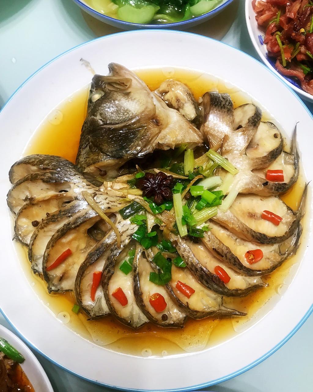 清蒸鲈鱼