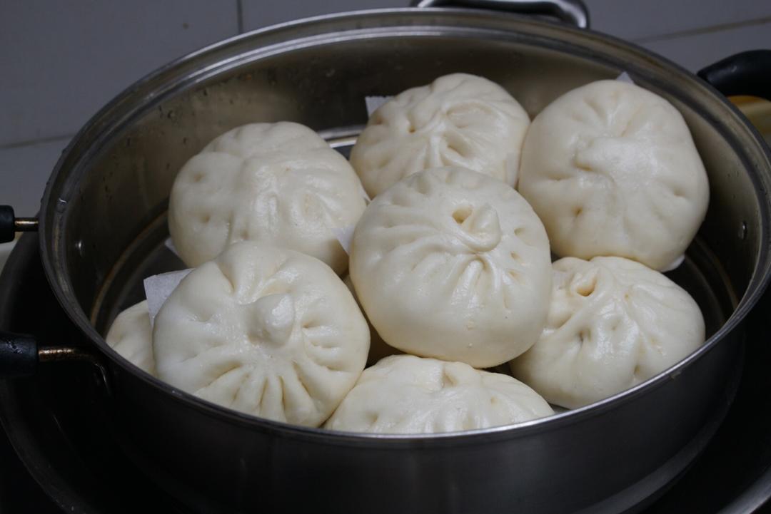 百试百灵的松软有韧性包子皮做法