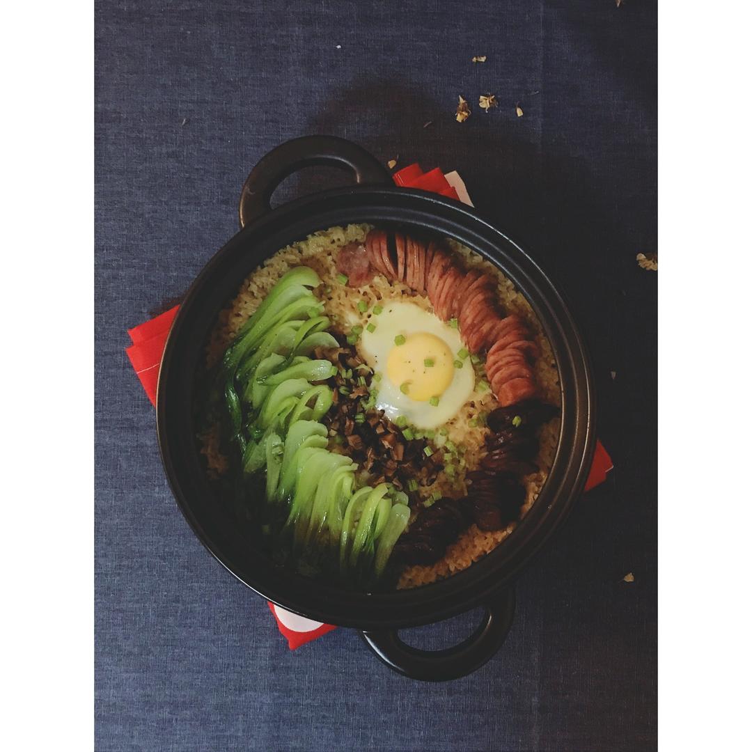 香肠煲仔饭