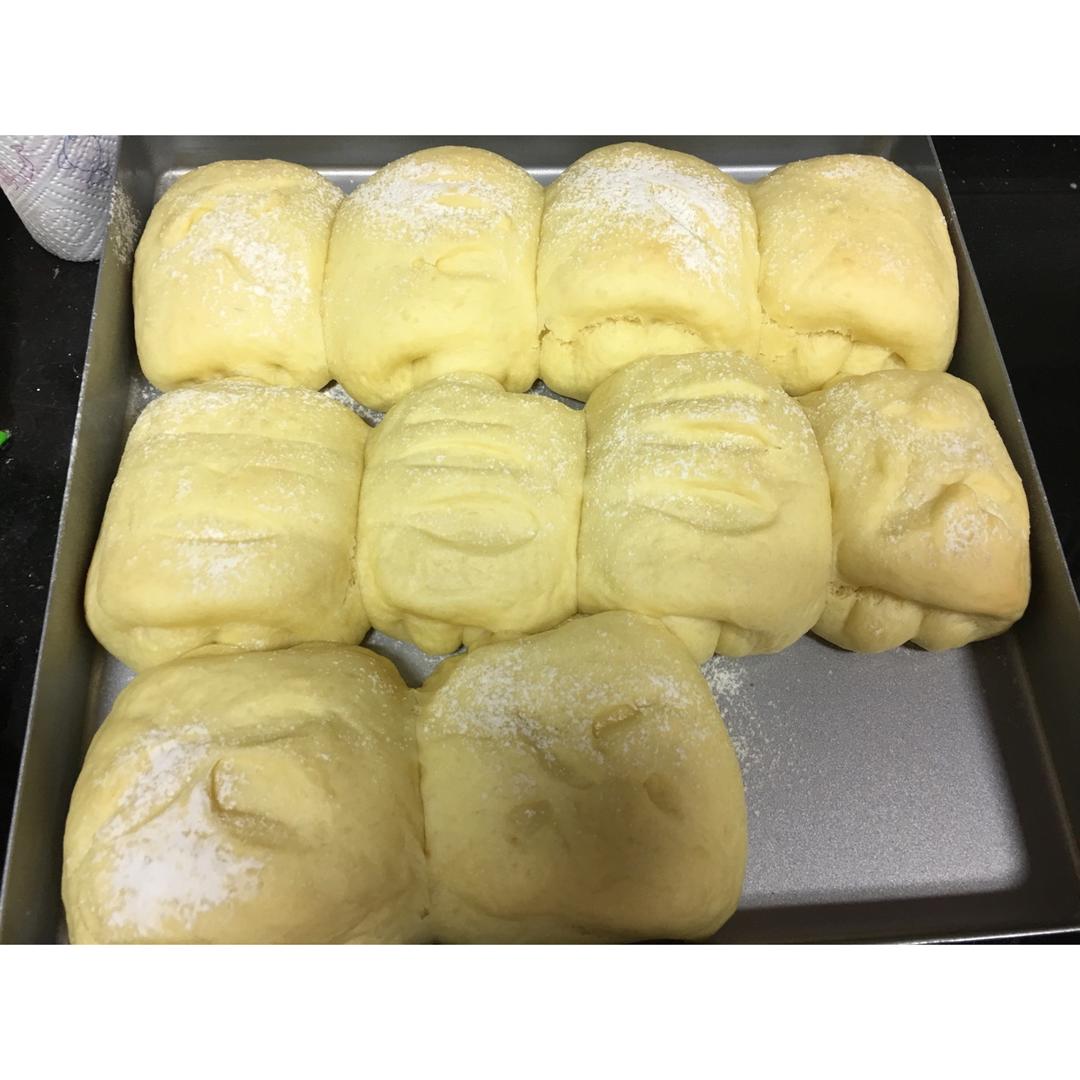 软到不知所措的牛奶卷