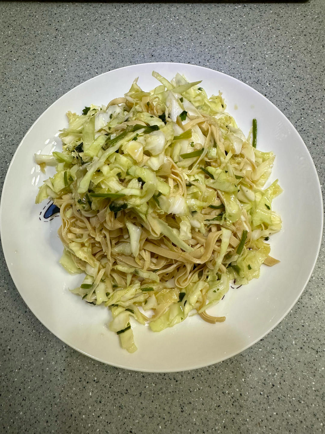 甘蓝凉拌干豆腐丝