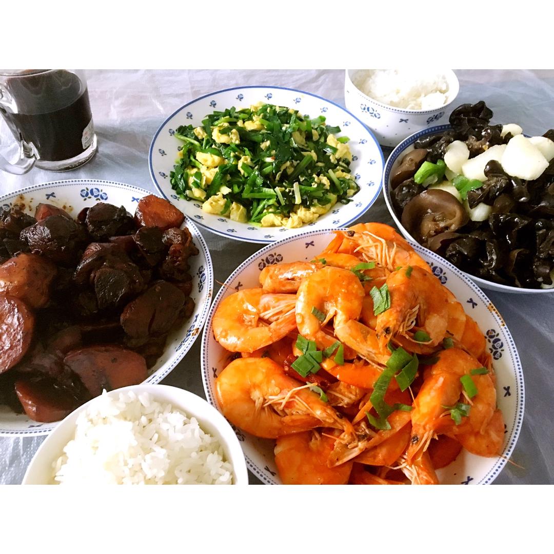 十分钟做好吃的红烧大虾