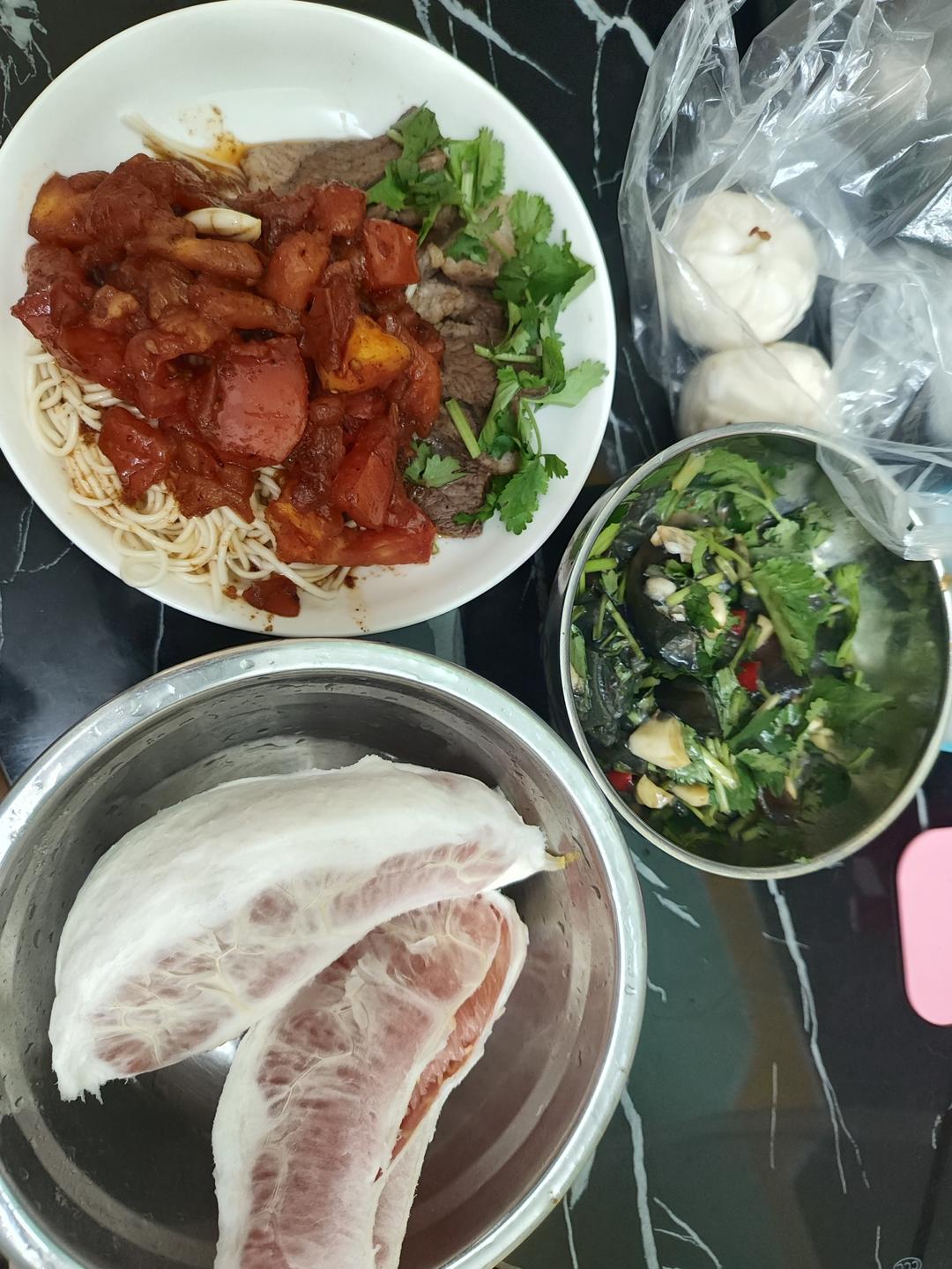 晚餐•2023年10月8日