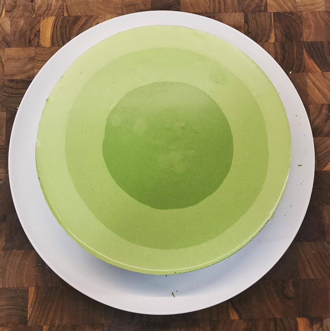 渐变抹茶慕斯蛋糕：我Amanda带着既美又作的抹茶甜点又来了！【曼食慢语】