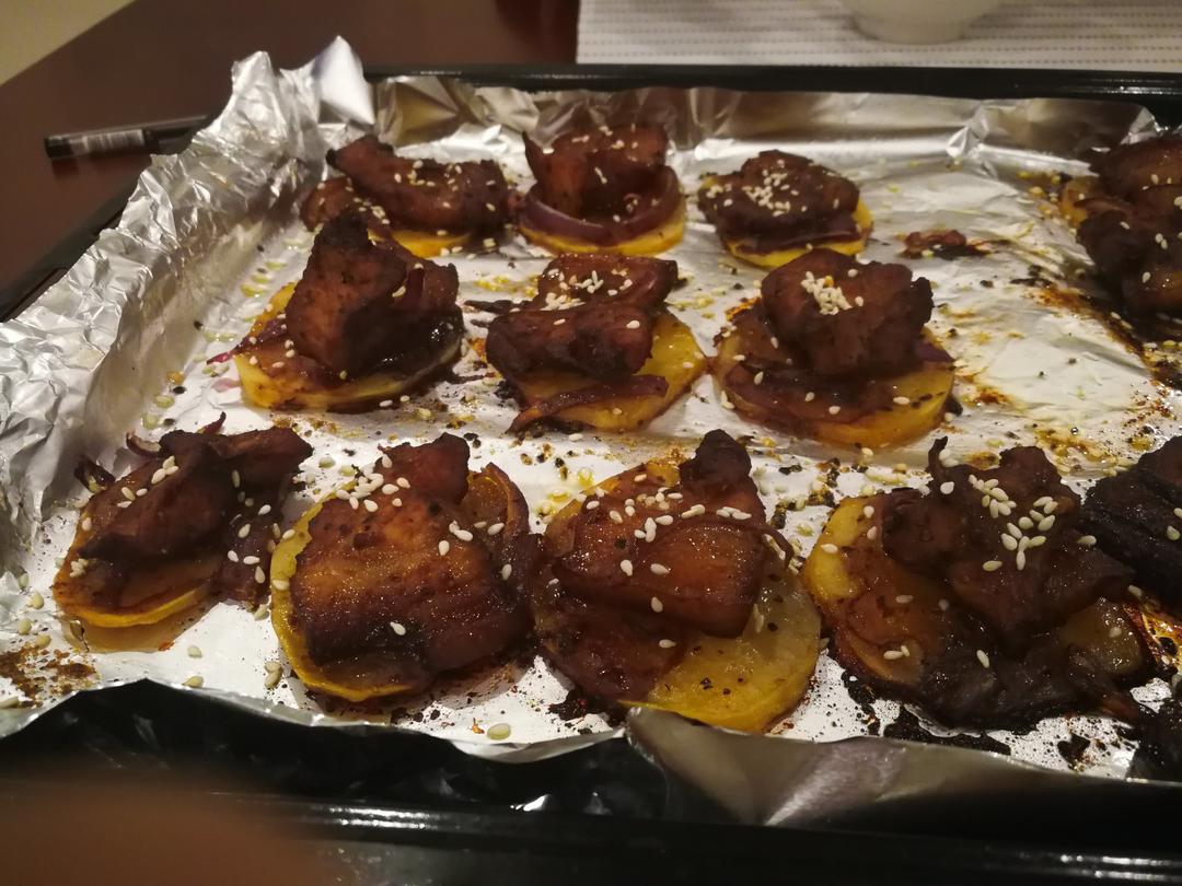 烤箱版土豆烤五花肉