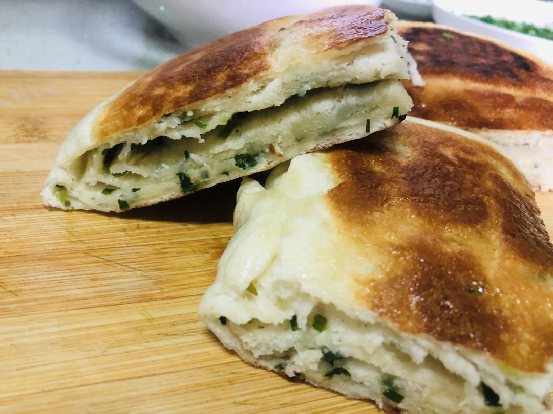 千层葱香发面饼~凉了也很软😊