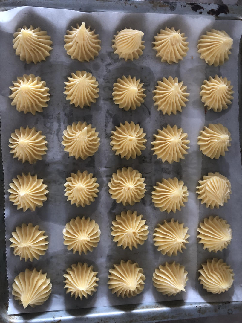 奶油小泡芙，容易做，成功率极高～