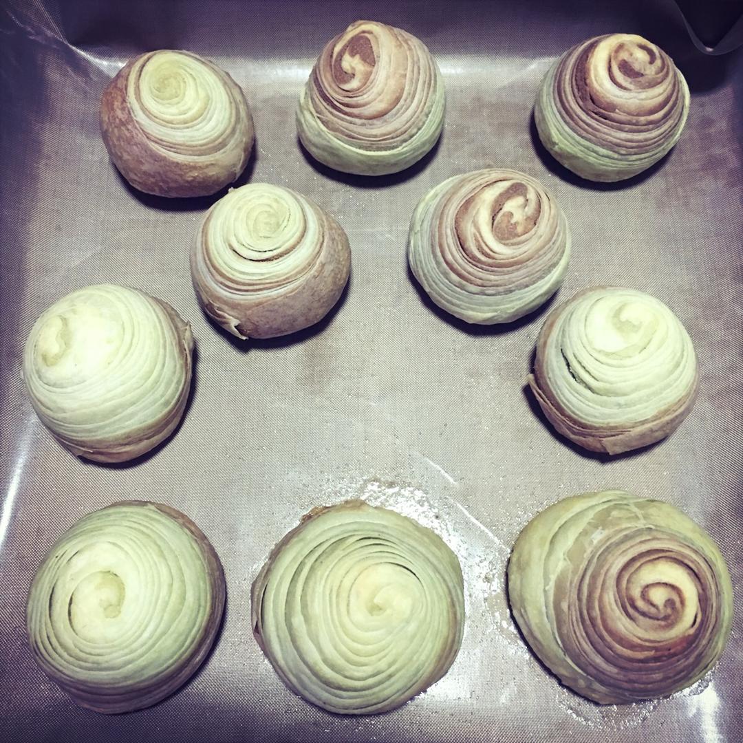 彩虹渐变蛋黄酥（无需揉出膜）