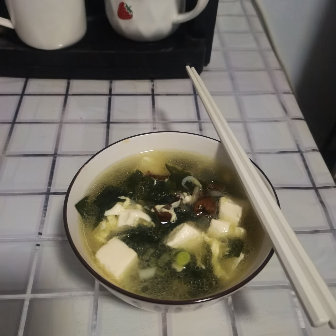 孩子增高汤 | 虾仁豆腐裙带菜汤