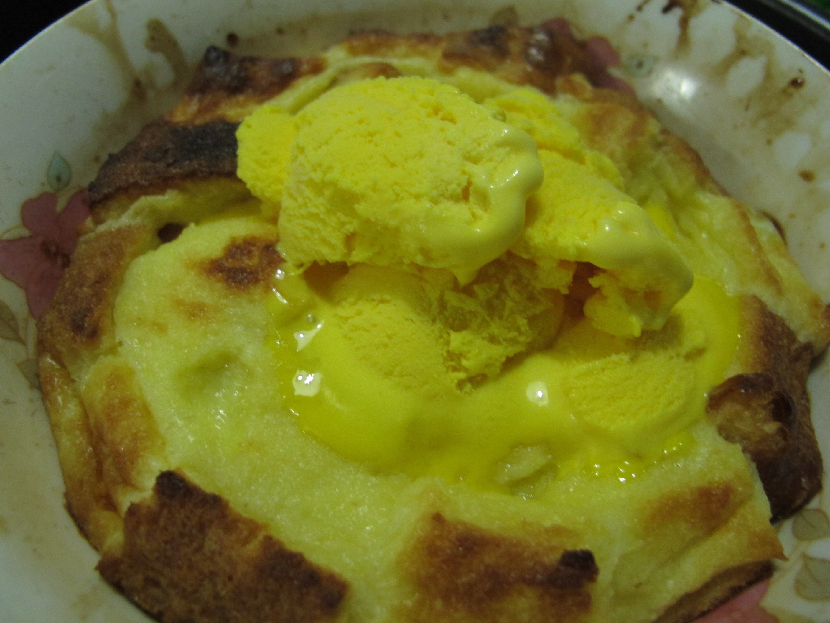 冰激凌面包布丁