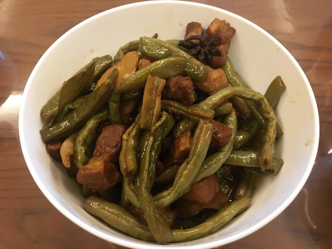 红烧肉炖豆角（绝对下饭）