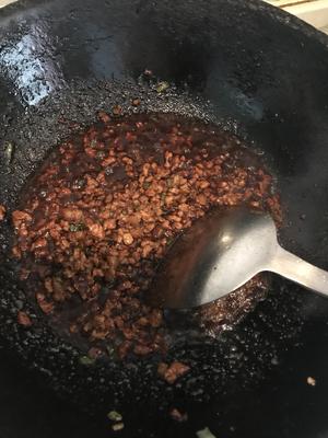 豇豆肉丁大包子的做法 步骤1