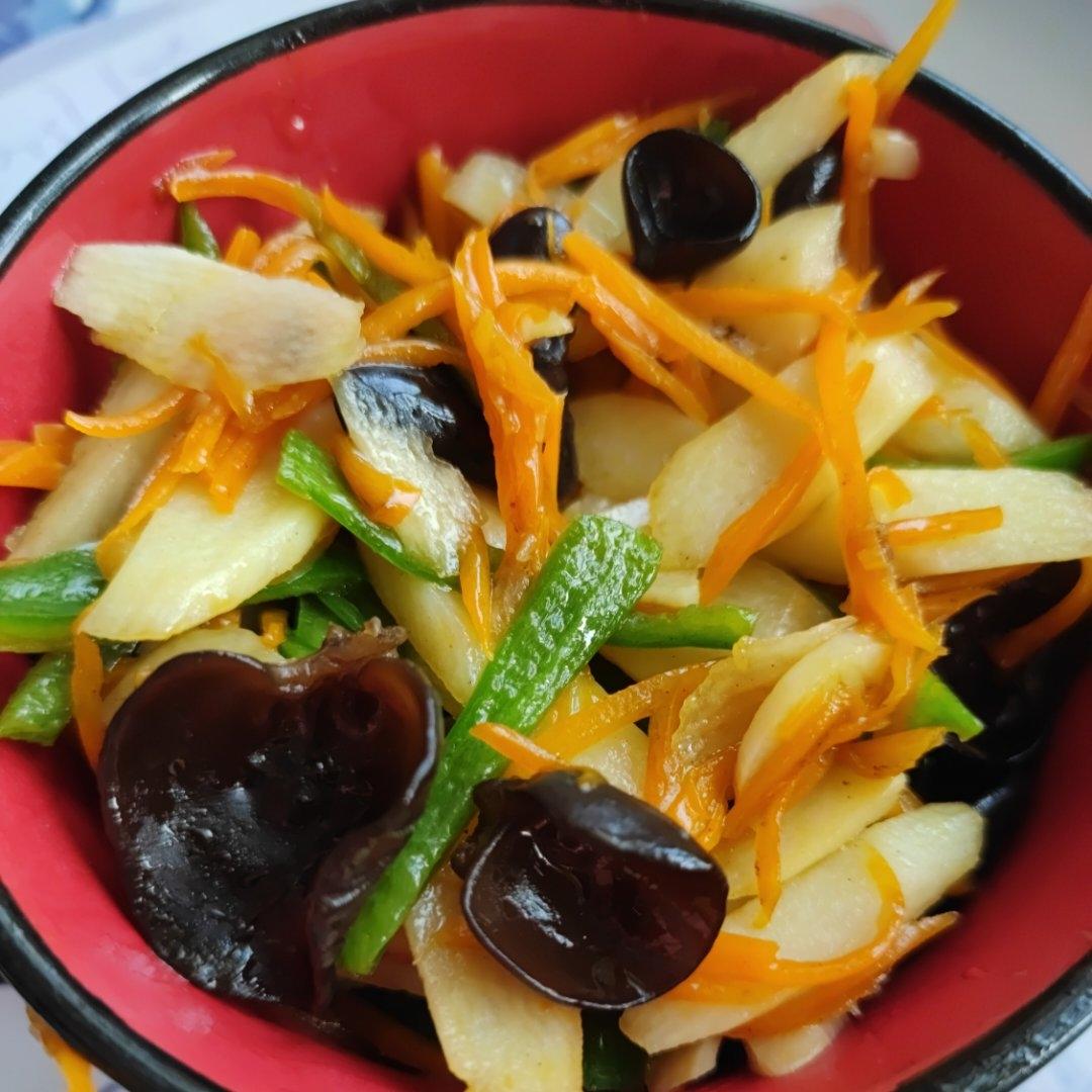 养生食谱之木耳炒山药