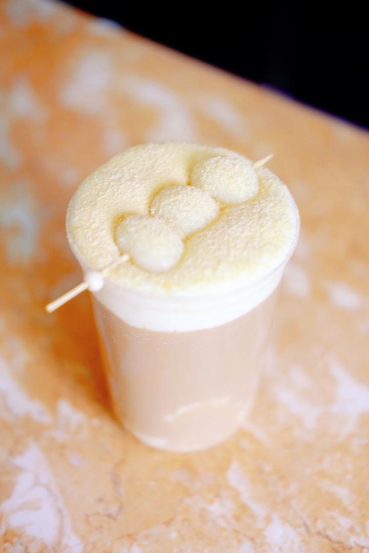 《Tinrry+》半仙豆夫喜茶的热销款奶茶在家自己做！小丸子豆乳奶盖茶