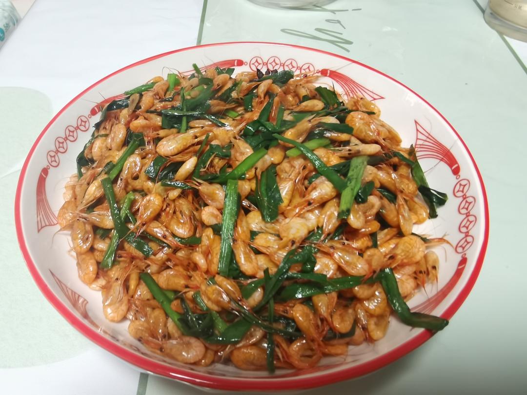 小河虾炒韭菜