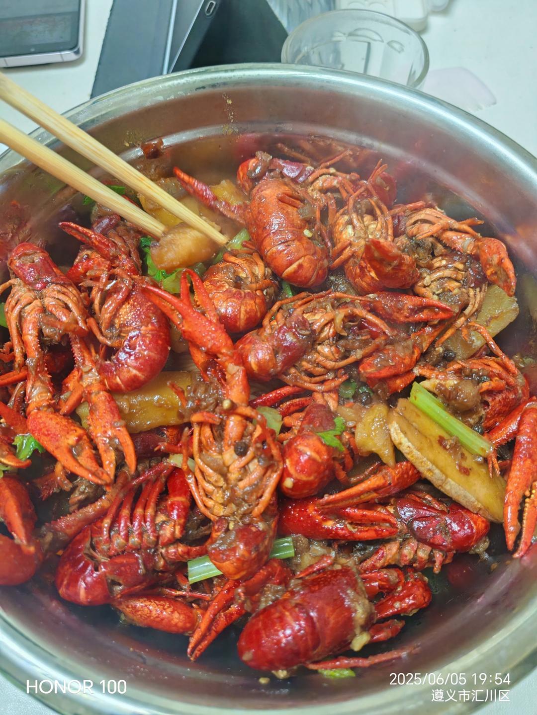 麻辣小龙虾