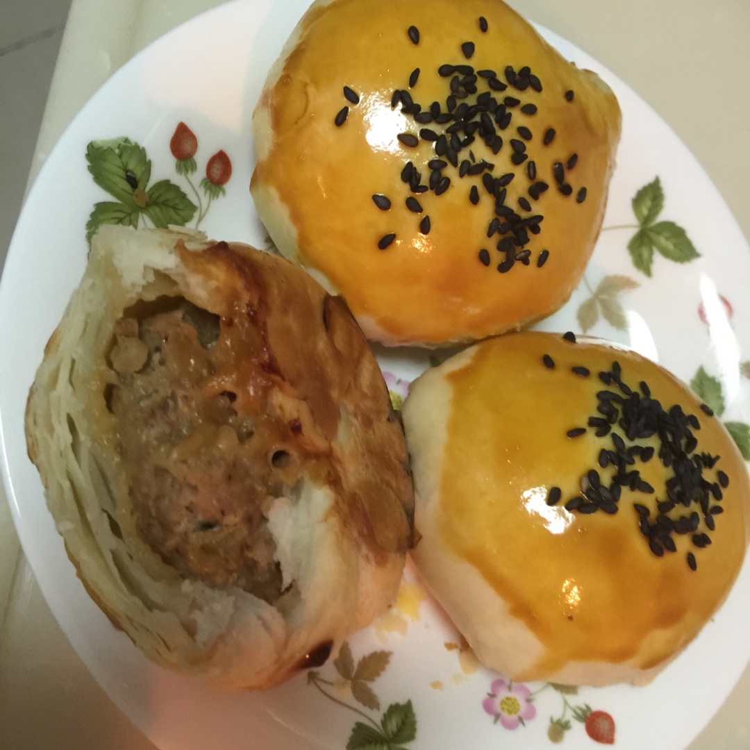 泳式鲜肉榨菜月饼