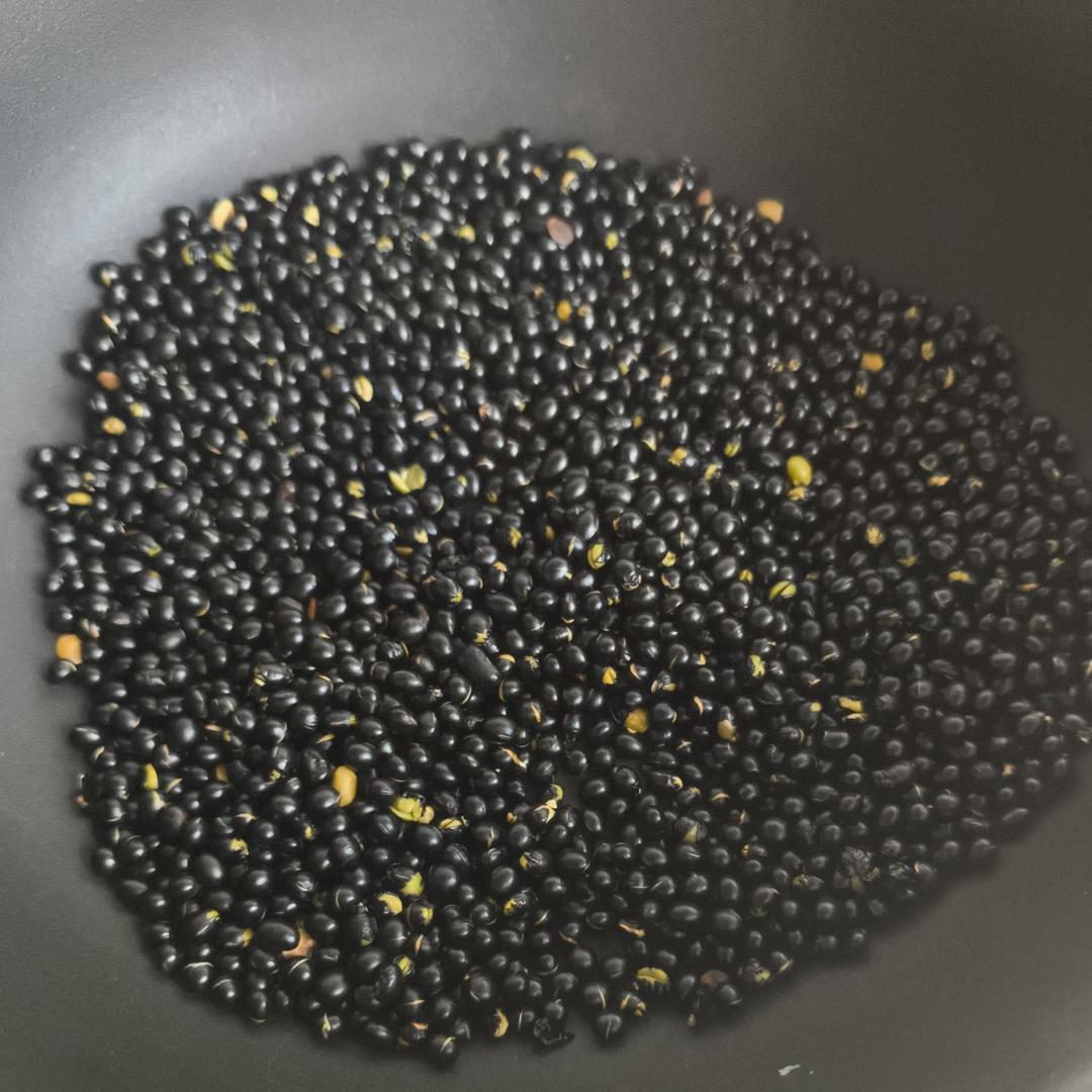 醋泡黑豆