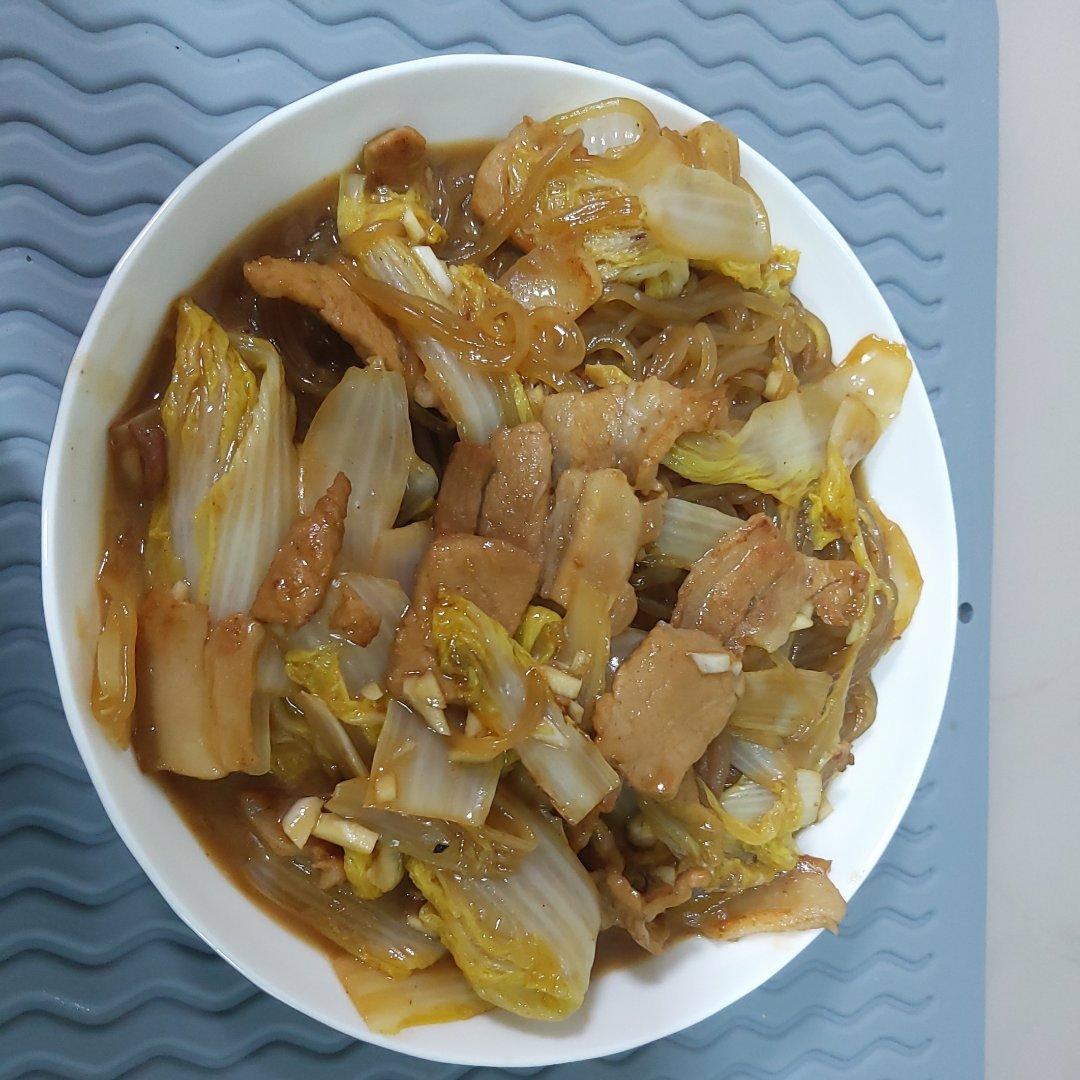 地道东北猪肉白菜炖粉条