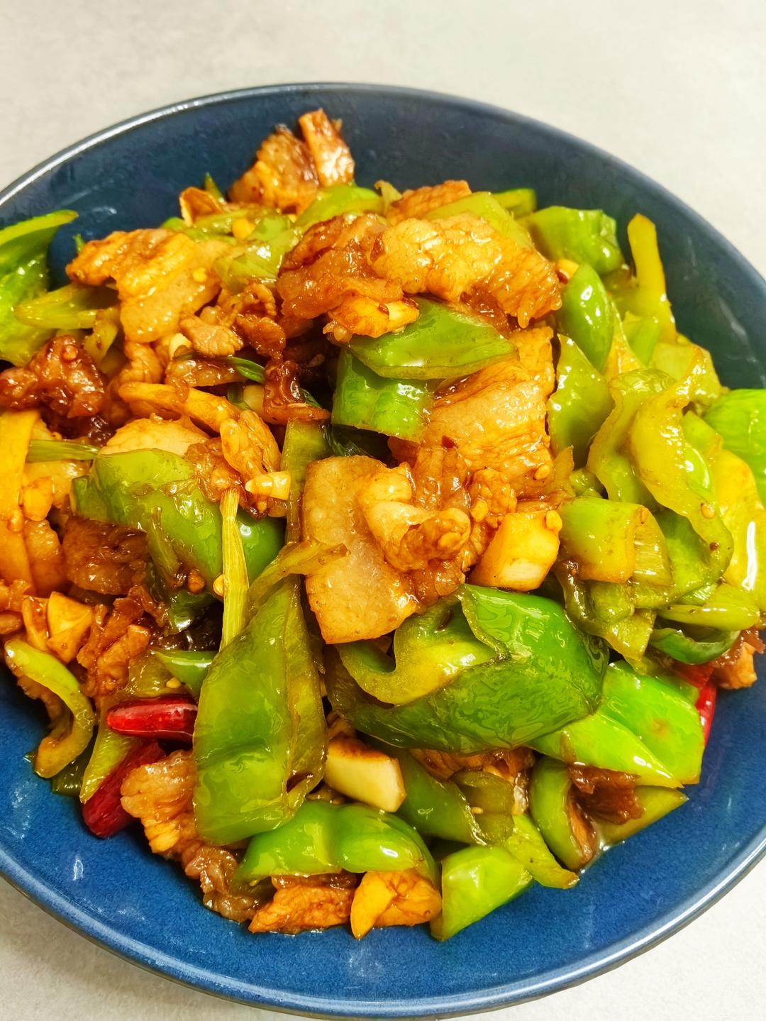 家常菜椒炒肉