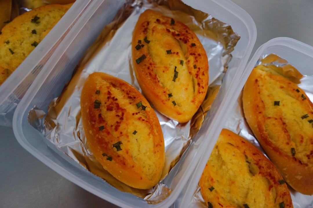 小法棍  蒜香餐包