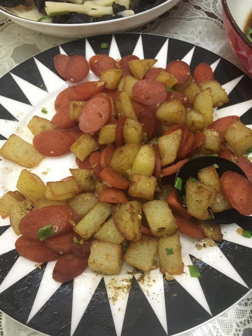 孜然土豆火腿肠 香辣过瘾还便宜！