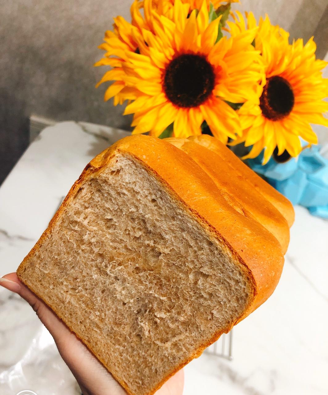 全家都爱吃的健康全麦吐司，新手也能做