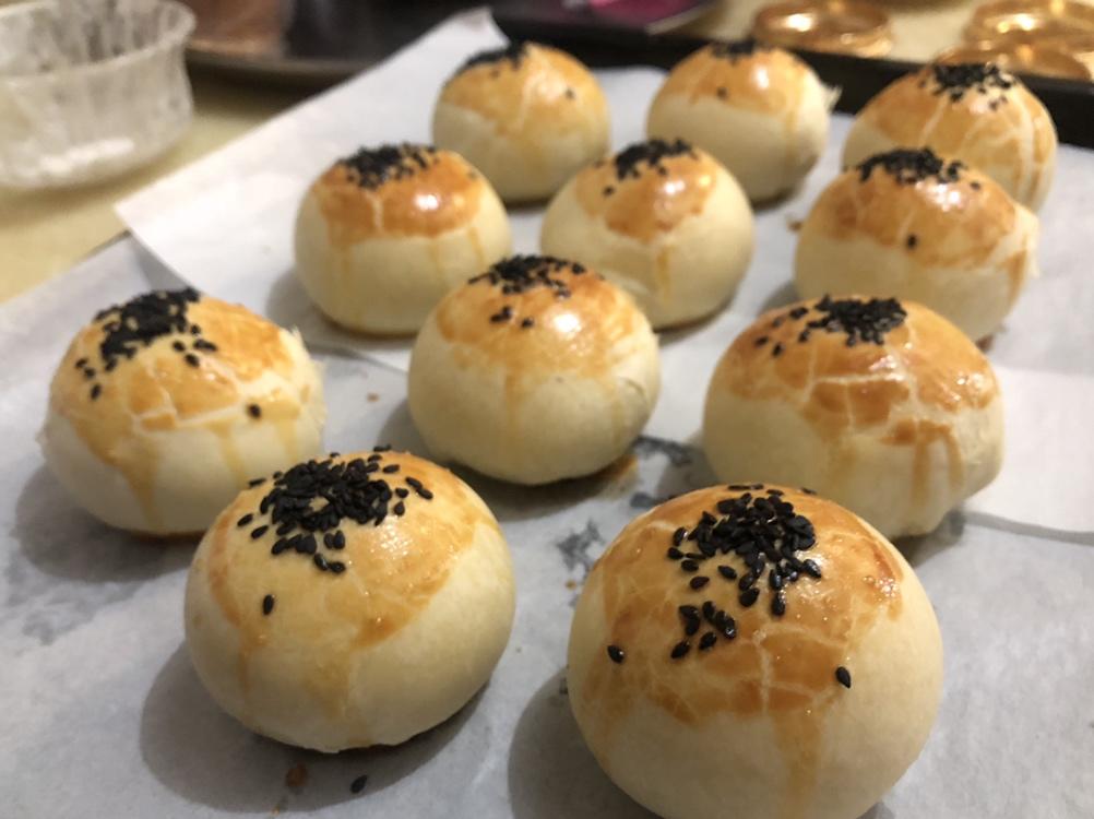 蛋黄酥酥酥（超级奶香黄油版）