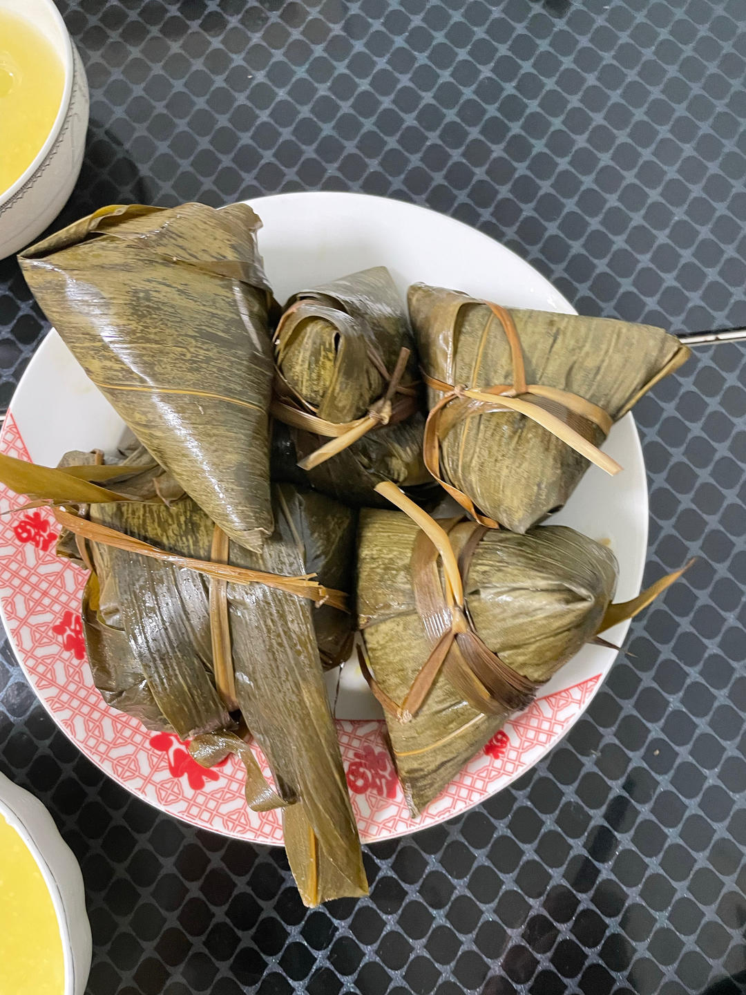 海鲜蛋黄肉粽