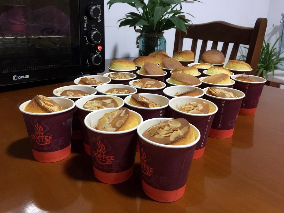 香气扑鼻的杏仁麦芬muffin