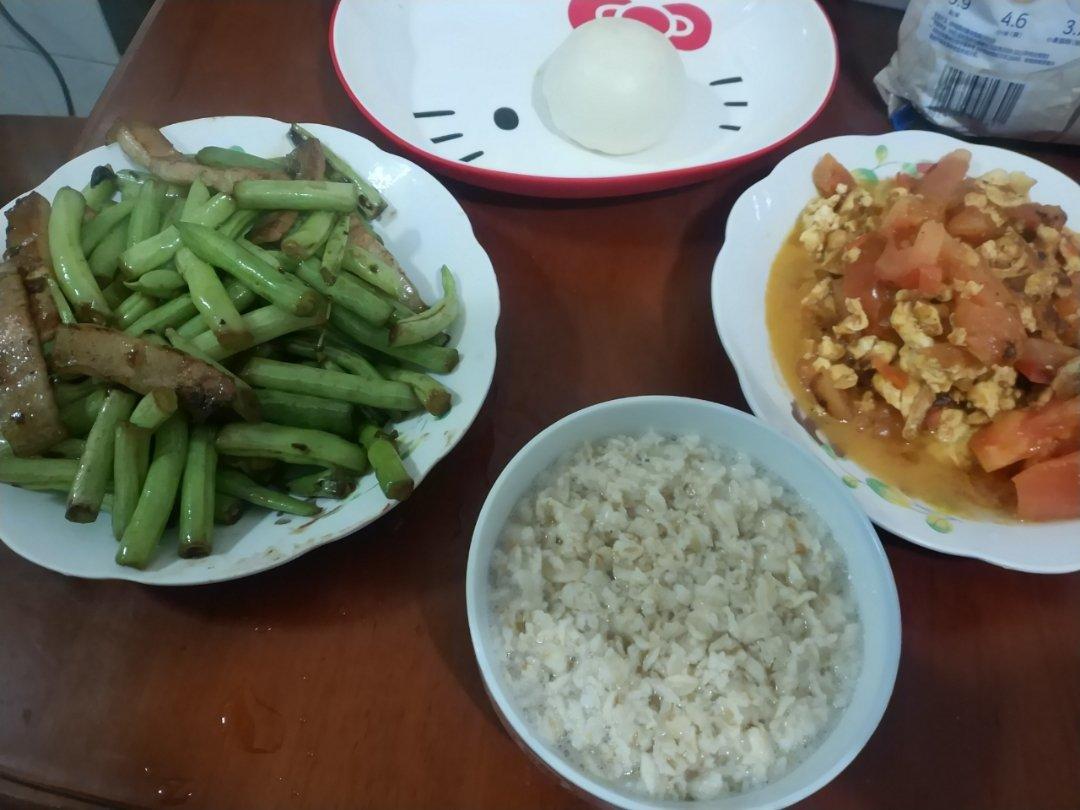 豆角炒肉