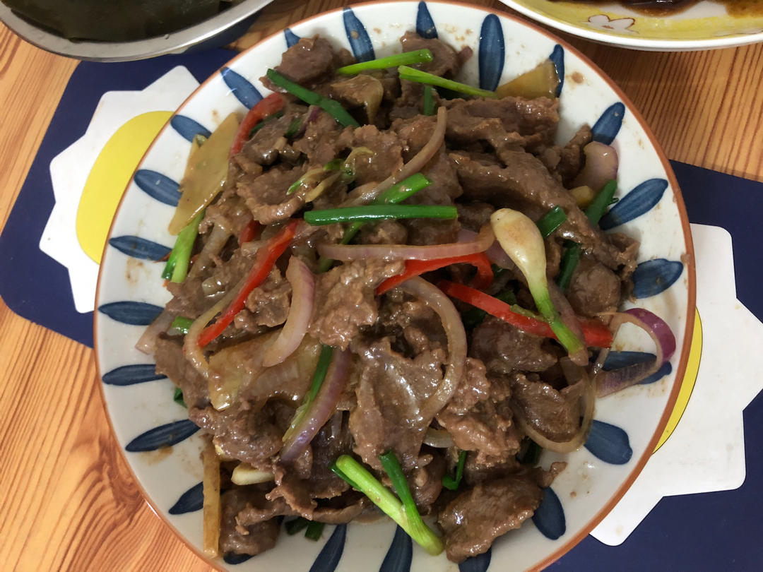 爆炒牛肉
