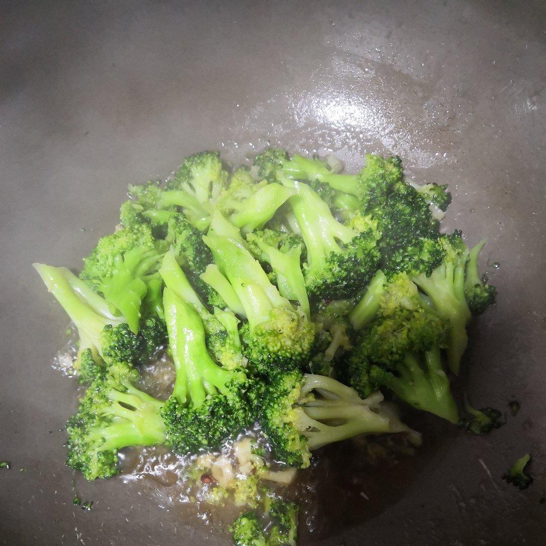 蚝油蒜蓉西兰花