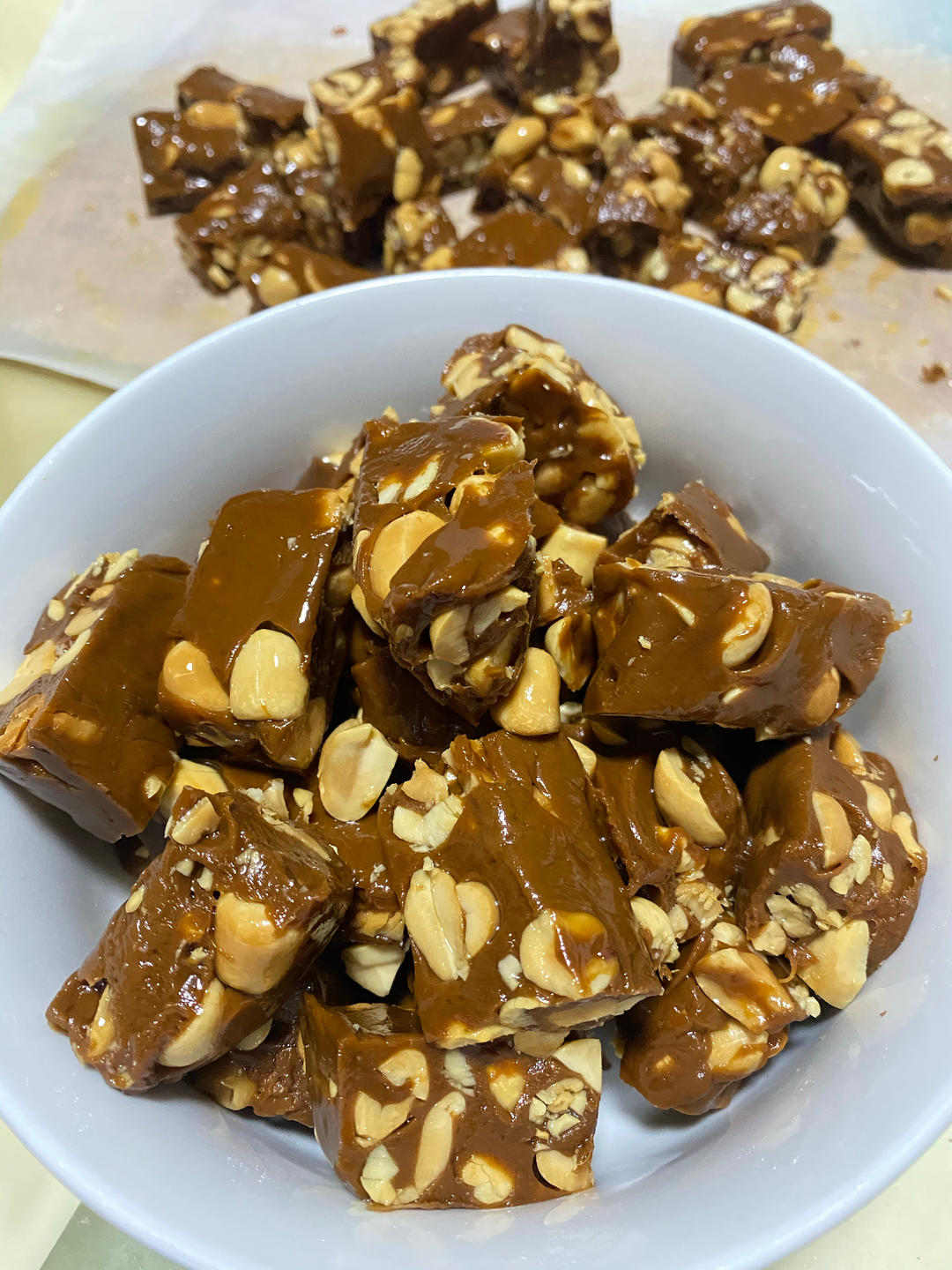 比牛轧糖还要好吃的花生太妃糖（消耗淡奶油）