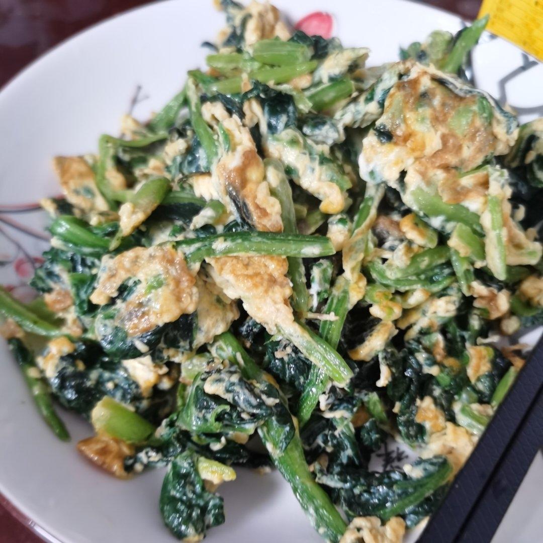 菠菜炒鸡蛋