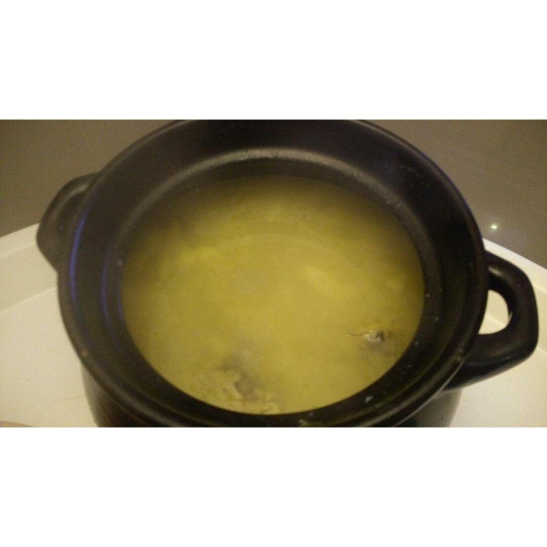 黄颡鱼汤（黄腊丁、昂公鱼）