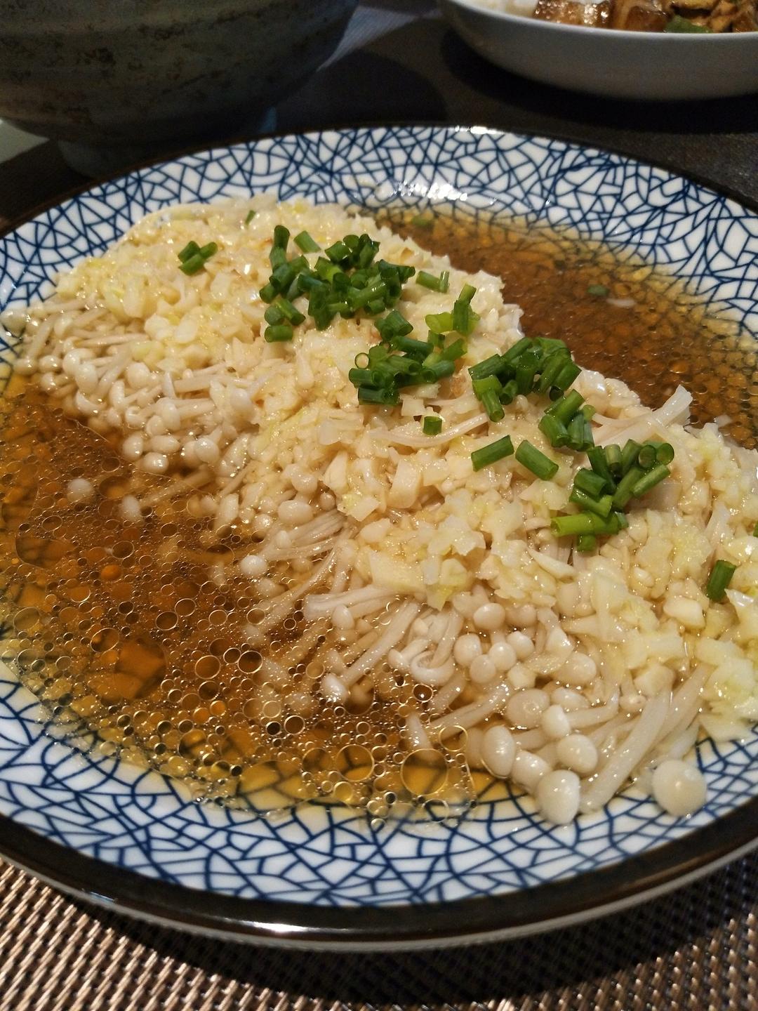 蒜蓉蒸金针菇
