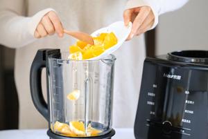 鲜榨橙汁(米厨破壁机)的做法 步骤5