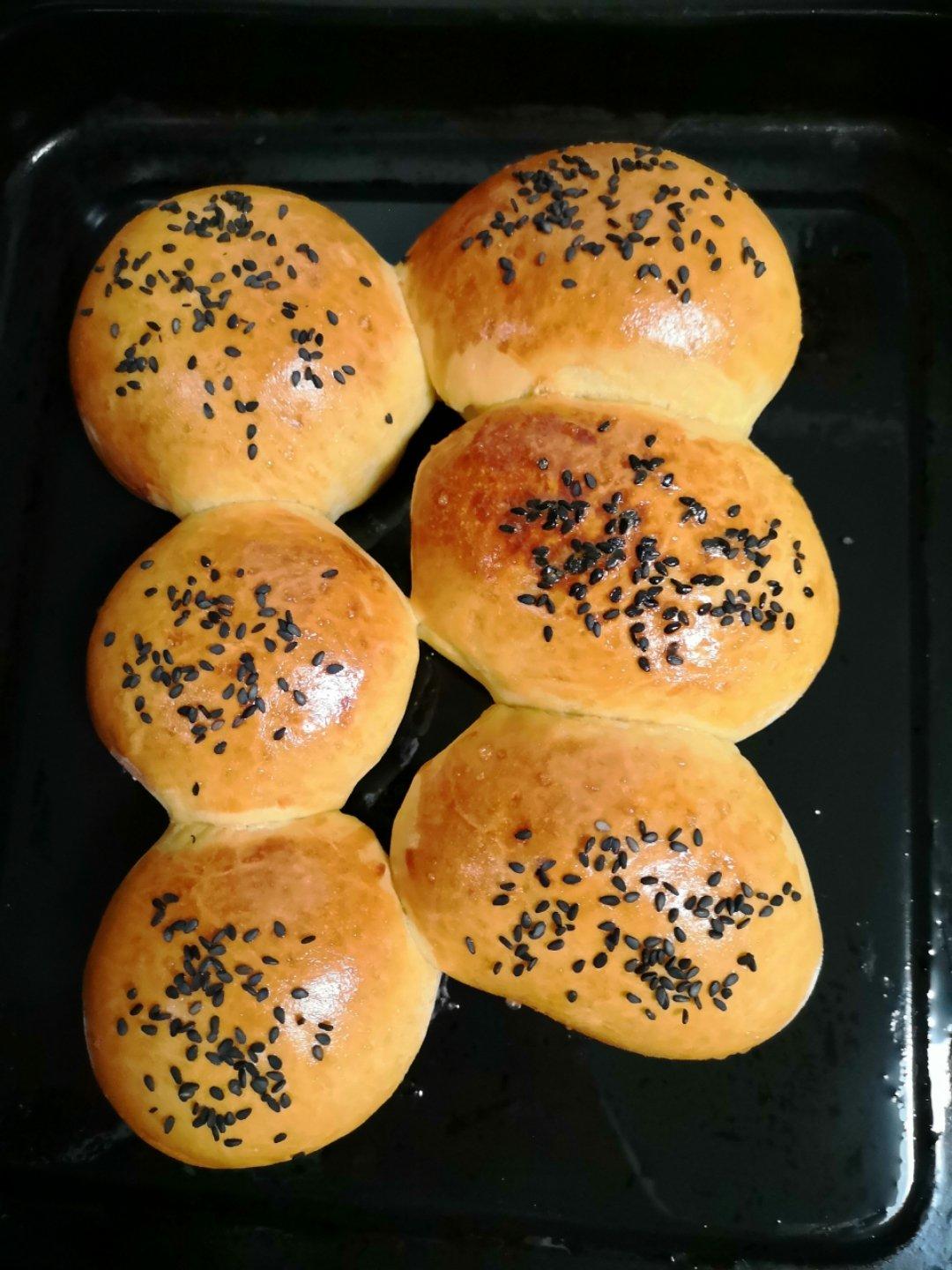 超软牛奶小餐包