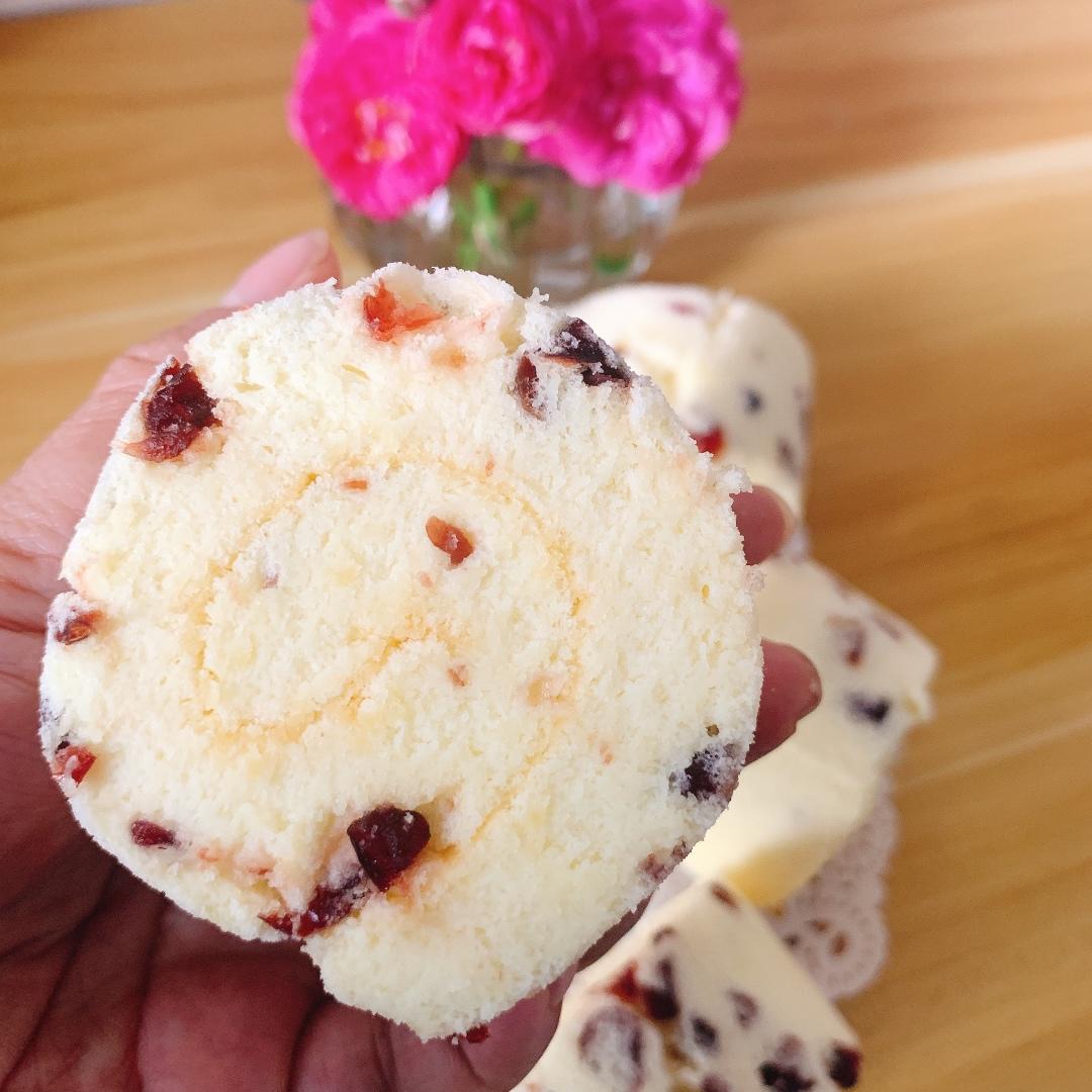 吃上停不下来的奶酪蔓越莓蛋糕卷