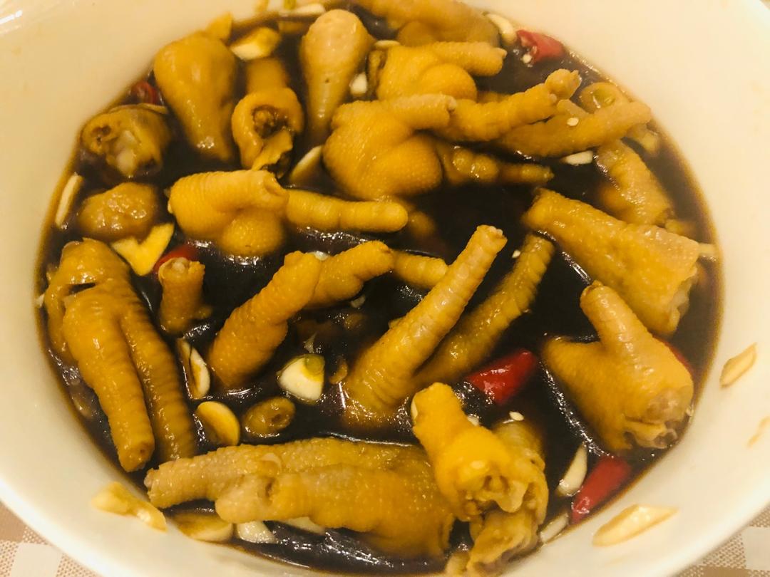 香辣蒜香凉拌爽脆鸡脚