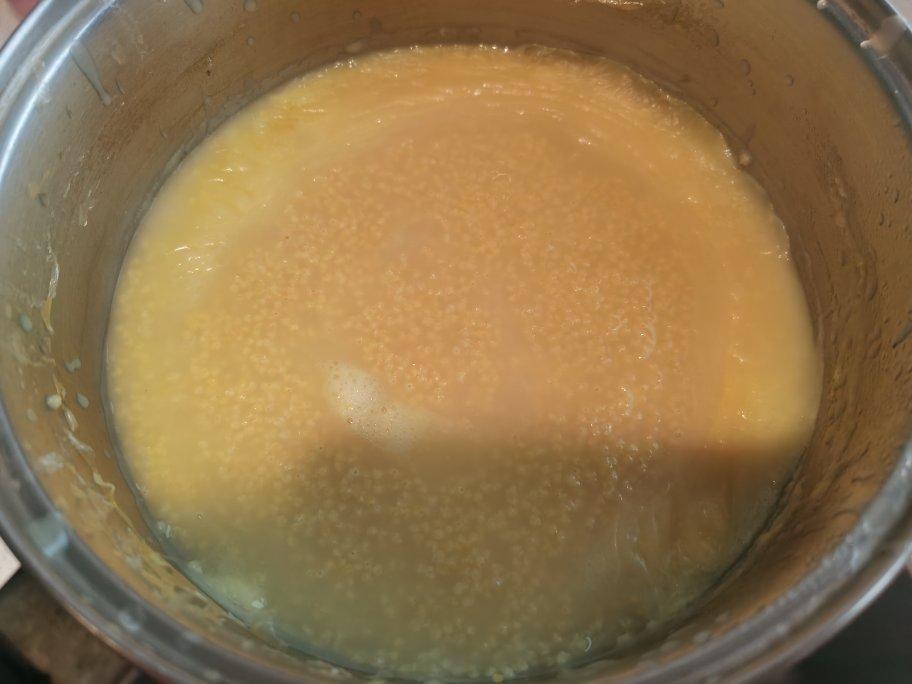 小米粥电饭锅熬出油