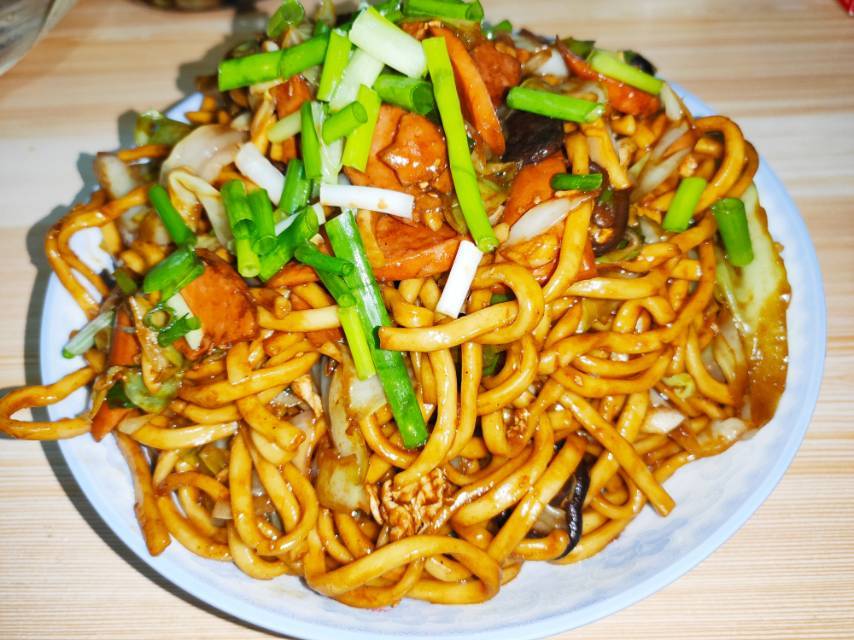 包菜炒面