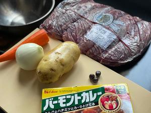 日式咖喱牛肉饭的做法 步骤1
