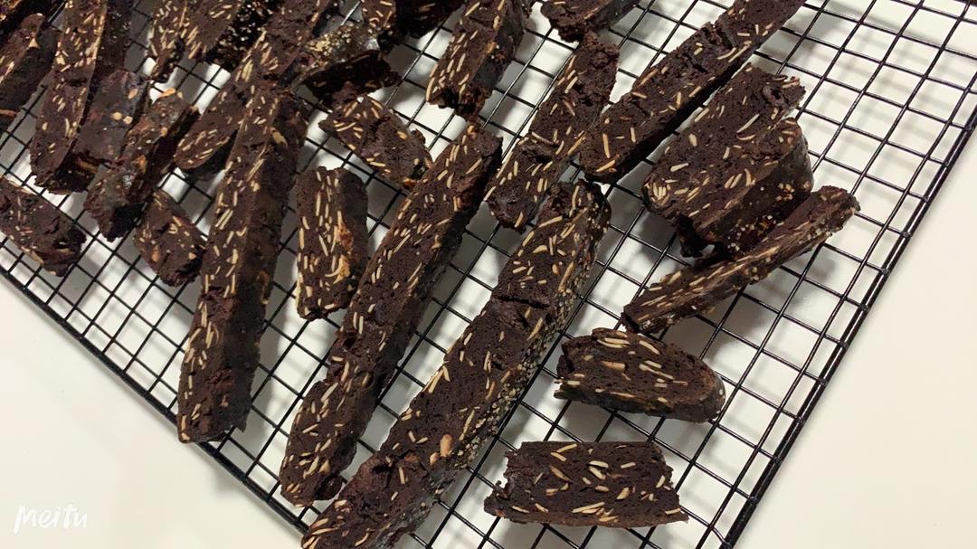 无油杏仁巧克力意式脆饼丨健康·零食（附7个意式脆饼成功要点）